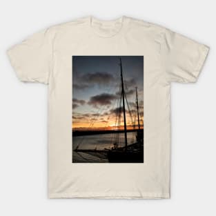 November sunrise T-Shirt